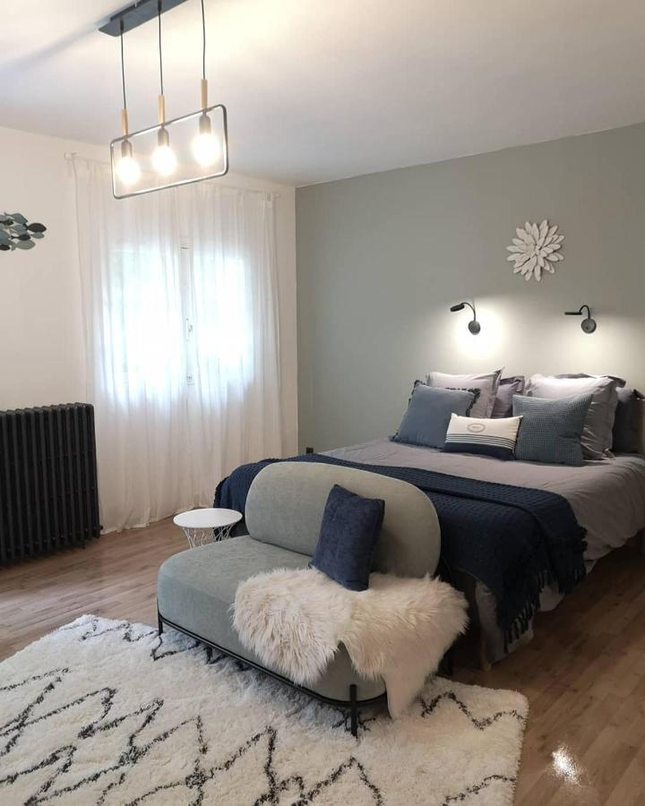 Bed and Breakfast Aux Champes Saussignac Экстерьер фото