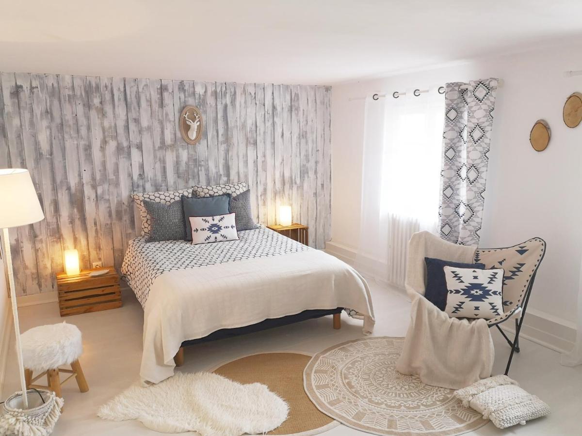 Bed and Breakfast Aux Champes Saussignac Экстерьер фото